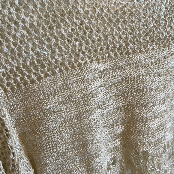RELATIVITY NWOT FRINGED CROCHET OPEN KNIT POM POM SUMMER SWEATER W GOLD SHIMMER - Picture 11 of 11